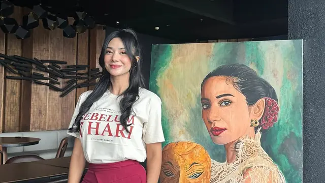 5 Potret Fanny Ghassani dengan Makeup Natural, Hasilnya Flawless dan Makin Cantik