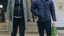 Sementara itu, kabar kehamilan Erin Darke dikonfirmasi, setelah ia dan Daniel terciduk paparazi saat jalan-jalan di New York City. Tampak perut wanita berusia 38 tahun itu sudah mulai membesar, menunjukkan baby bump yang langsung menyedot perhatian publik. (Liputan6.com/IG/@daniel9340)