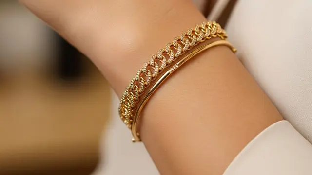 Gelang Emas Stylish Tapi Tidak Berlebihan untuk Acara Keluarga