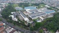 Pemanfaatan panel surya sebagai listrik alternatif oleh Bayer Indonesia (dok/ Bayer)