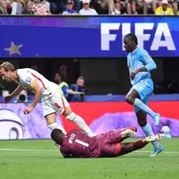 Alasan Inggris Tidak Dapat Penalti saat Harry Kane Dijatuhkan Kiper RD Kongo