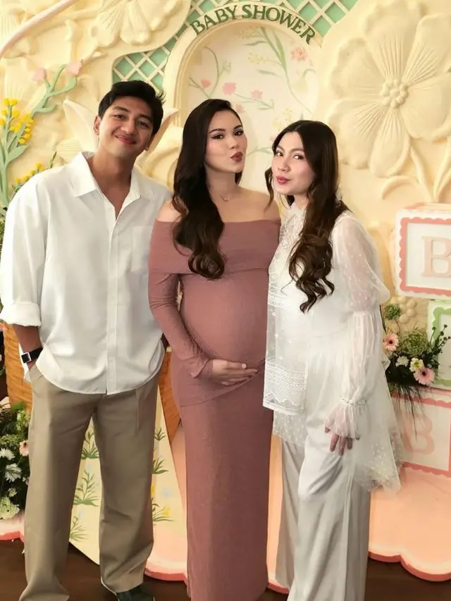 Gaya Couple Hadiri Pesta Ultah dan Baby Shower Alyssa Daguise, El Rumi-Syifa Hadju hingga Dul Jaelani-Tissa Biani