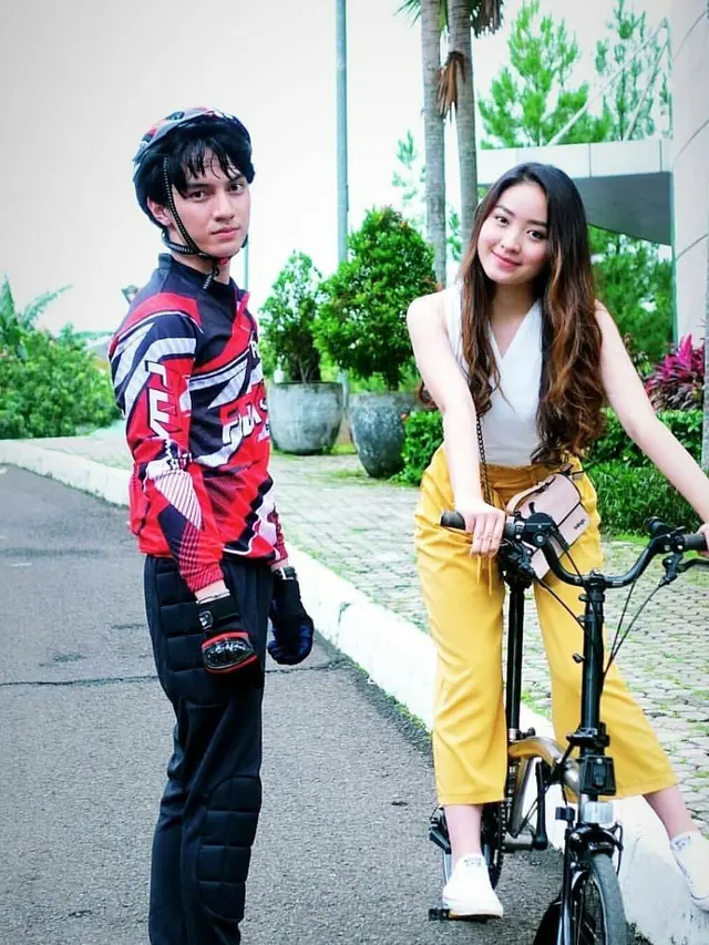 6 Gaya OOTD Natasha Wilona saat Berperan Jadi Cahaya, Bak Cewek Korea