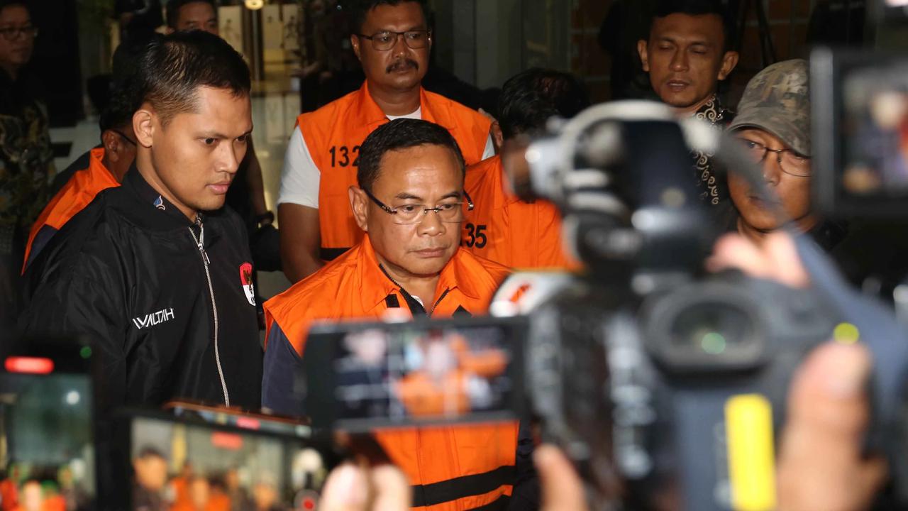 FOTO: Bupati Pati Sudewo Resmi Ditahan KPK
