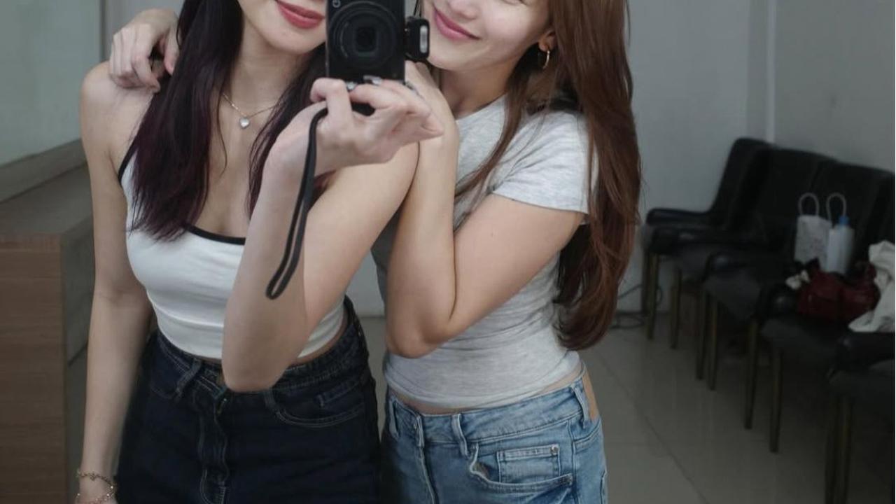 7 Potret Ayu Ting Ting dan Regina Phoenix Pamer Kedekatan, Netizen Soroti Kemiripan dengan Duo BLACKPINK