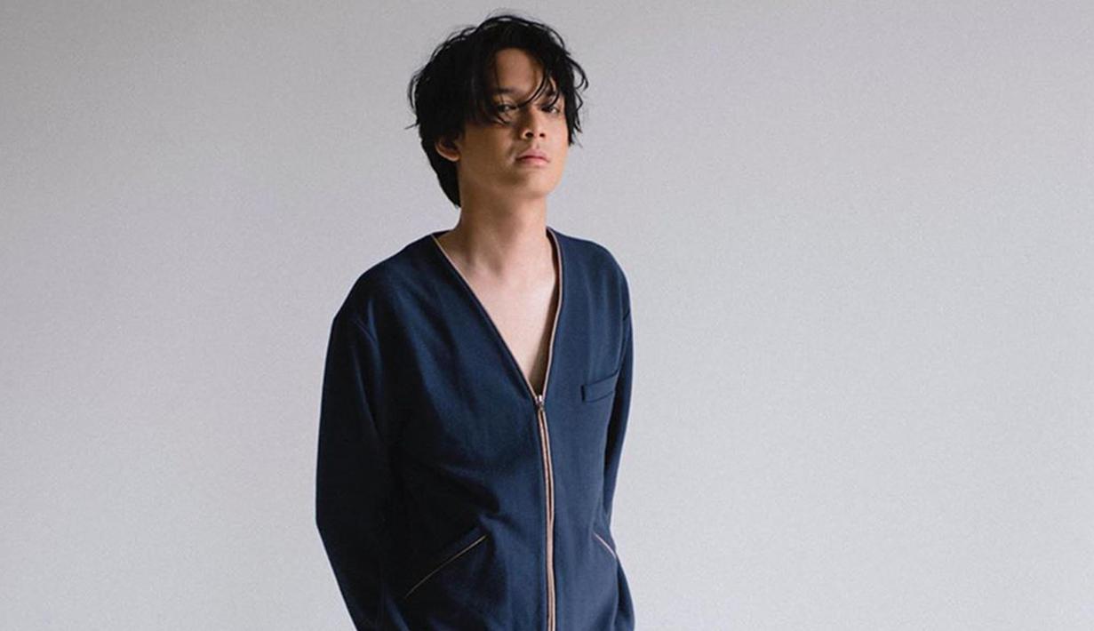 Baskara telah bermain dalam beberapa judul film seperti My Generation, Lima, dan The Way I Love You. Tidak hanya film, ia juga berperan dalam serial web seperti Ramadhan Terakhir, Mereka yang Hidupkan Mimpi, dan Jejak Warna: Cerita Tentang Perubahan. (Liputan6.com/IG/@baskaramahendra)