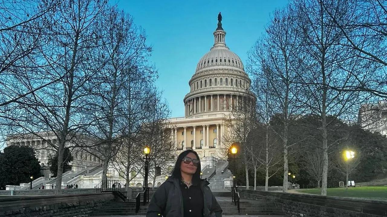Cerita Atiek CB yang Tidak Bisa Bahasa Inggris, meski 21 Tahun Tinggal di Amerika - Dinikahi Bule dan Punya 2 Anak