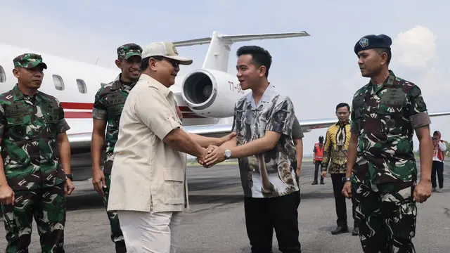 Prabowo tiba di Solo disambut Gibran Rakabuming. (Foto: Dok. Twitter @prabowo)