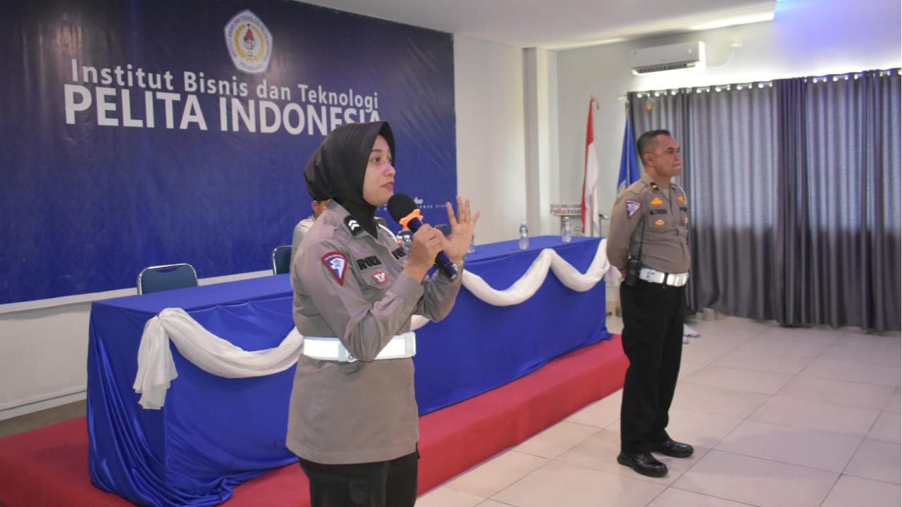 Datangi Kampus di Pekanbaru, Polisi Ajak Mahasiswa Tidak Sebarkan Hoaks Terkait Pilkada