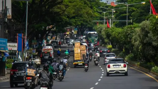 Ilustrasi Mudik/Photo by Abdul Ridwan on Unsplash