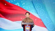 Mendagri Tito Beri Penghargaan ke Pemda Berprestasi di Sumatera