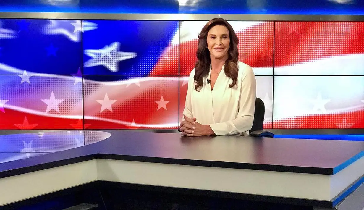 Caitlyn sendiri tengah berada di Irlandia untuk bekerja saat Kylie Jenner melahirkan anak pertamanya. (instagram/caitlynjenner)