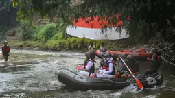 Kegiatan tersebut diselenggarakan Komunitas Ciliwung Depok. (merdeka.com/Arie Basuki)