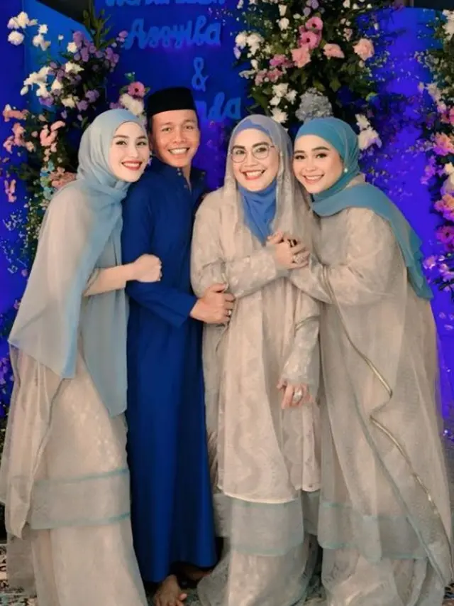 Ayu Ting Ting berhijab (Instagram/ayutingting92)