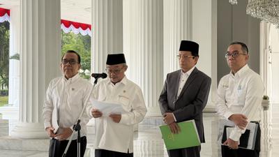 Prabowo Perintahkan Dana BOS Bisa untuk Gaji Guru Honorer