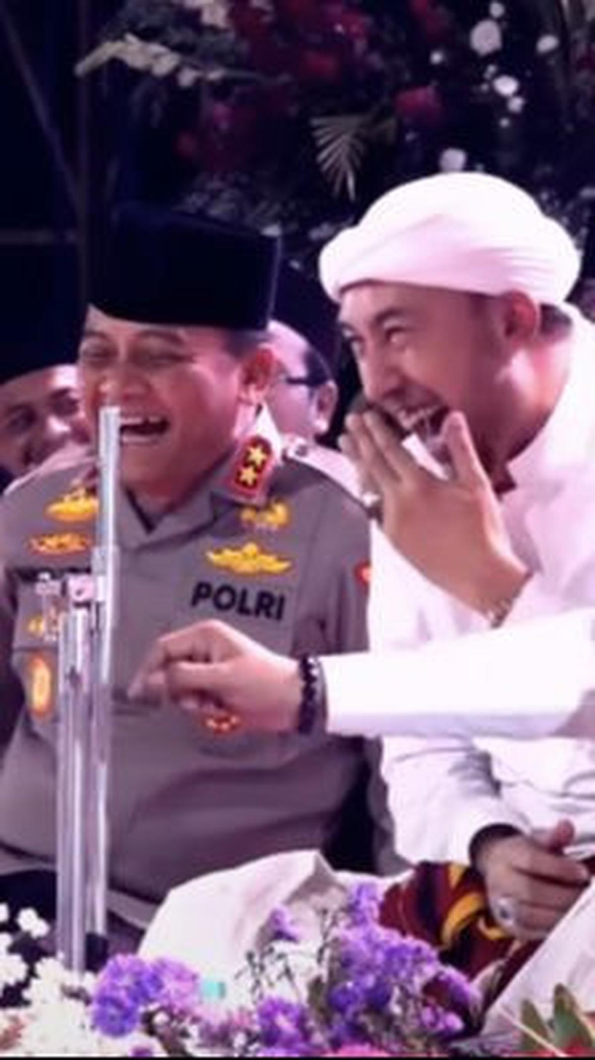Anwar Zahid Roasting Kapolda Jateng<br>