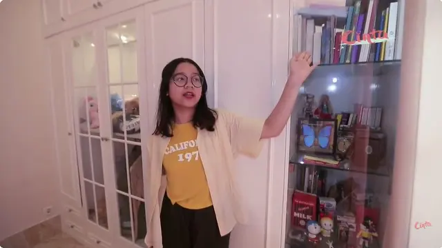 7 Potret Kamar Cinta Kuya di Rumah Jakarta, Simpel dan Penuh Kenangan K-Pop