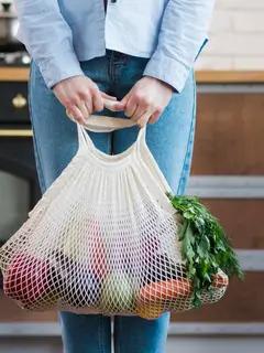 Bring you own bag. (Photo: Freepik)