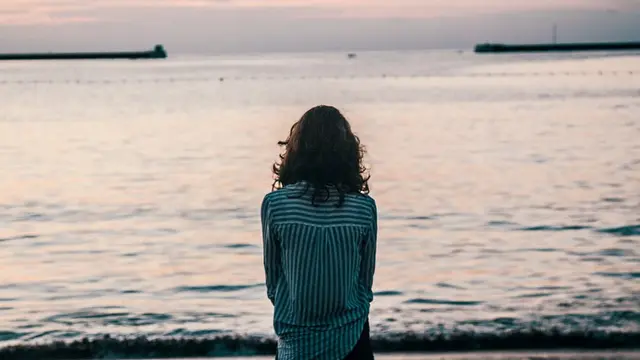 Ilustrasi Relationship Female