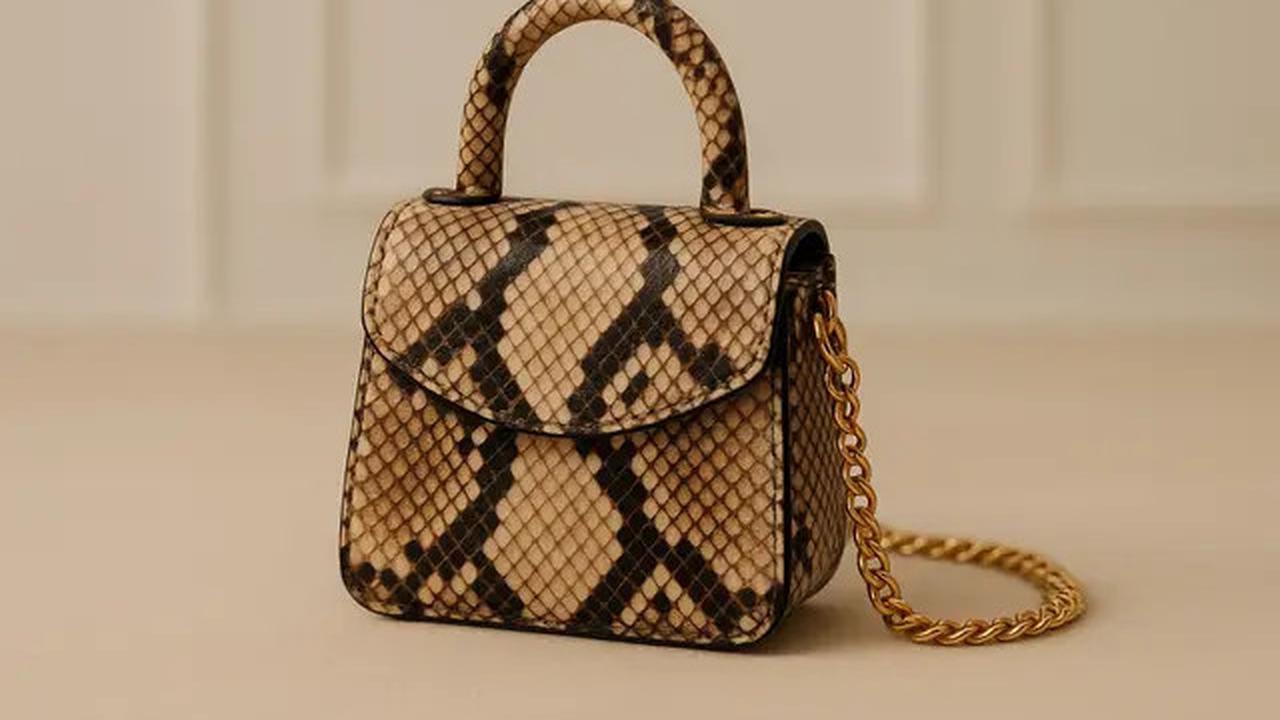 8 Model Tas Sisik Ular yang Elegan, Pilihan Stylish untuk Tampil Lebih Mewah