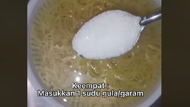 Trik Mudah Hilangkan Rasa Kapur pada Mi Kuning, Hanya Butuh 1 Bahan Dapur