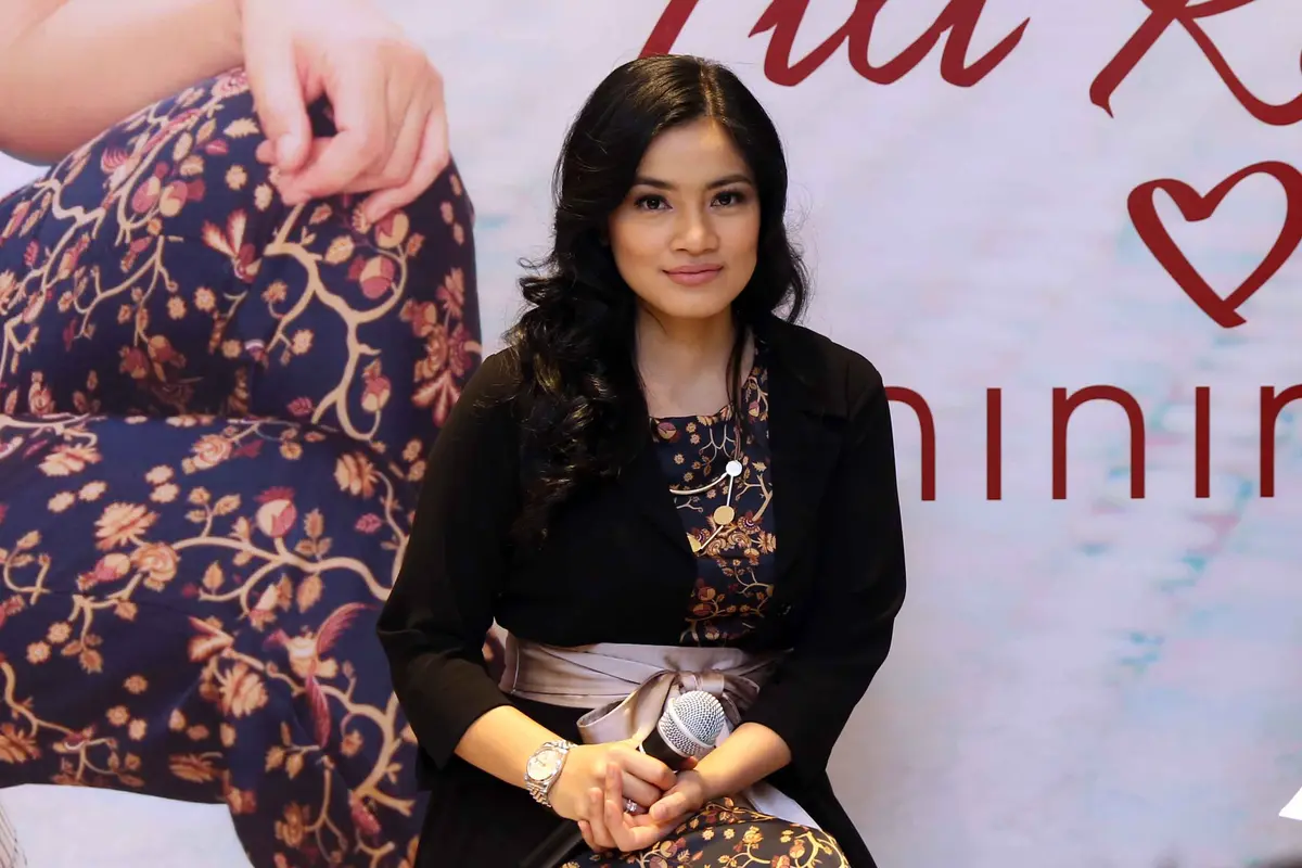[Bintang] Titi Kamal