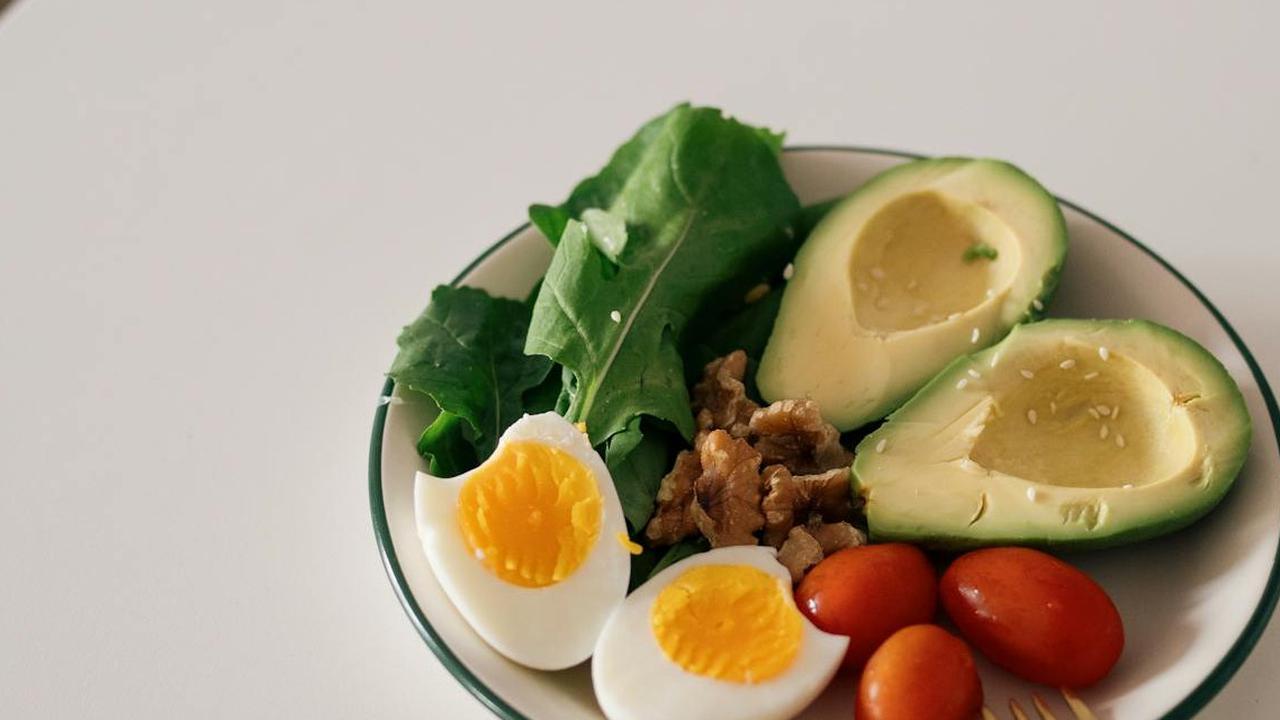 Tips Makan Sehat saat Puasa, Penuhi Gizi agar Badan Tetap Ternutrisi
