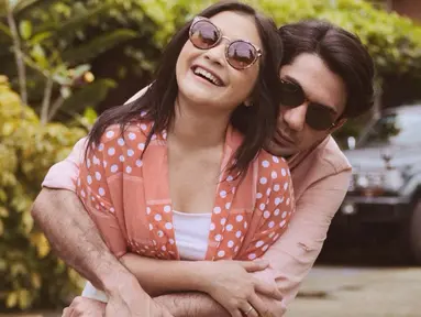 Kedekatan Prilly Latuconsina dan Reza Rahadian berawal dari peran mereka sebagai pasangan di serial terbaru mereka My Lecturer My Husband season 2. (FOTO: instagram.com/prillylatuconsina96/)