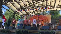 Penampilan Saung Angklung Udjo di Swedia.