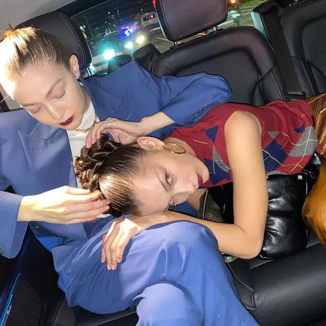 Potret kekompakan Bella dan Gigi Hadid