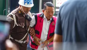 Berkas Kasus Eks Jampidsus Febrie Dilimpahkan ke Kejari Jaksel
