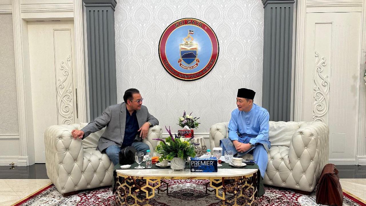 Ketua Umum Perkumpulan Penulis Indonesia Satupena, Denny JA (Istimewa)