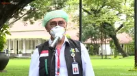 Wakil Ketua Tim Dokter Kepresidenan Profesor Dr dr Abdul Muthalib kembali dipercaya untuk menyuntikkan dosis kedua vaksin COVID-19 ke Presiden Joko Widodo (Jokowi)