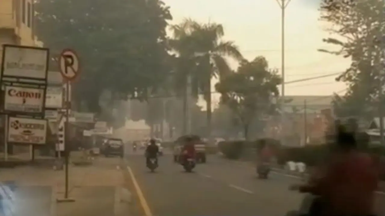 Penumpang Pesawat di Jambi dan Riau Terlantar Akibat Kabut Asap