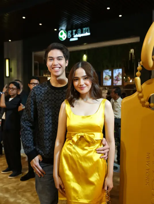Berlokasi di Melting Pot, Lantai Dasar ASHTA District 8, Jakarta Selatan, toko ini dibuka setiap hari mulai pukul 10.00 hingga 22.00, menawarkan pengalaman berbelanja yang unik bagi para pecinta fashion. [Dok/FIMELA/Adrian Utama P]