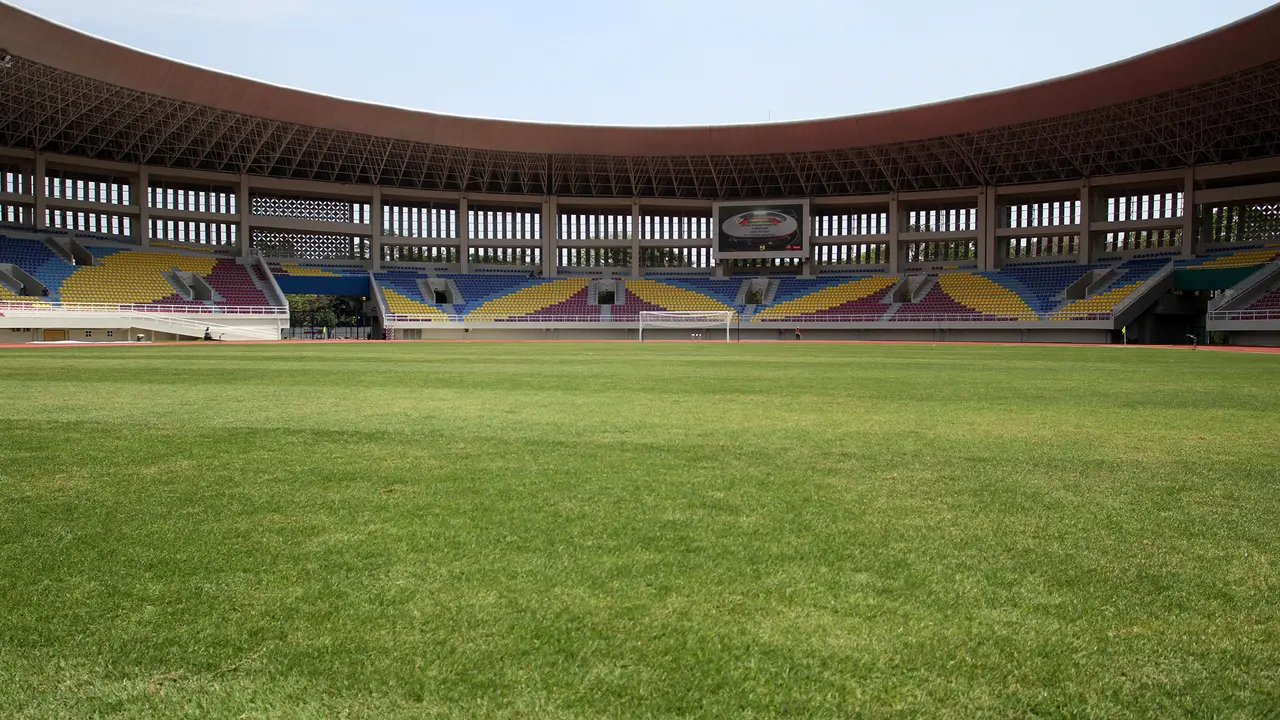 Stadion Manahan Solo