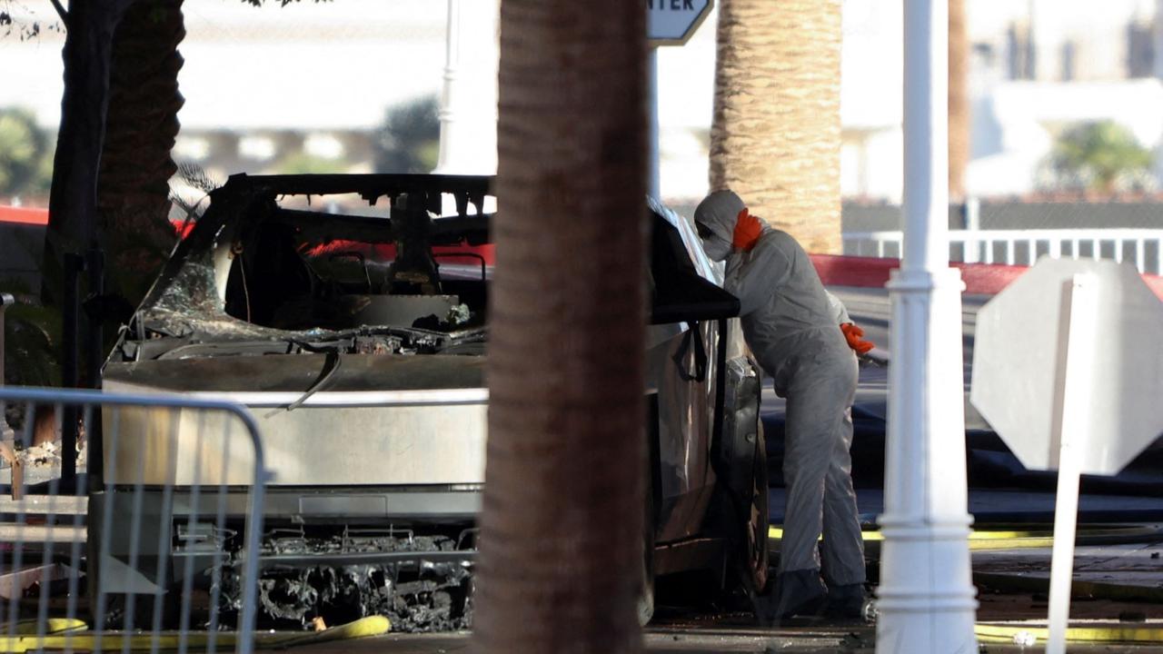 Tesla Cybertruck Elon Musk Meledak di Hotel Donald Trump