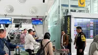 Cara Nekat 13 Orang Berangkat Haji Berakhir di Imigrasi