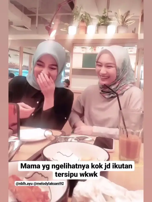 Tampil Kompak Behijab, Ini 7 Nabilah Ayu dan Melody Laksani yang Curi Perhatian