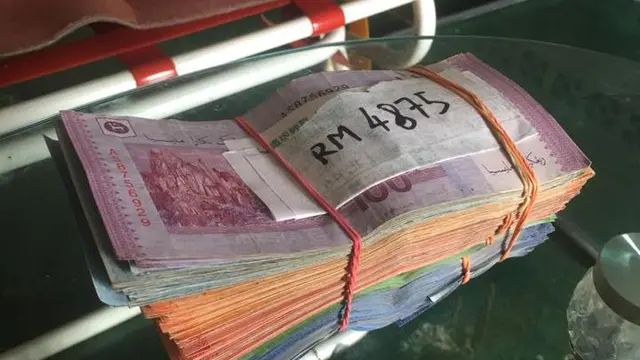 [Bintang] Berhenti Merokok Selama 6 Bulan, Pria Ini Bisa Beli iPhone