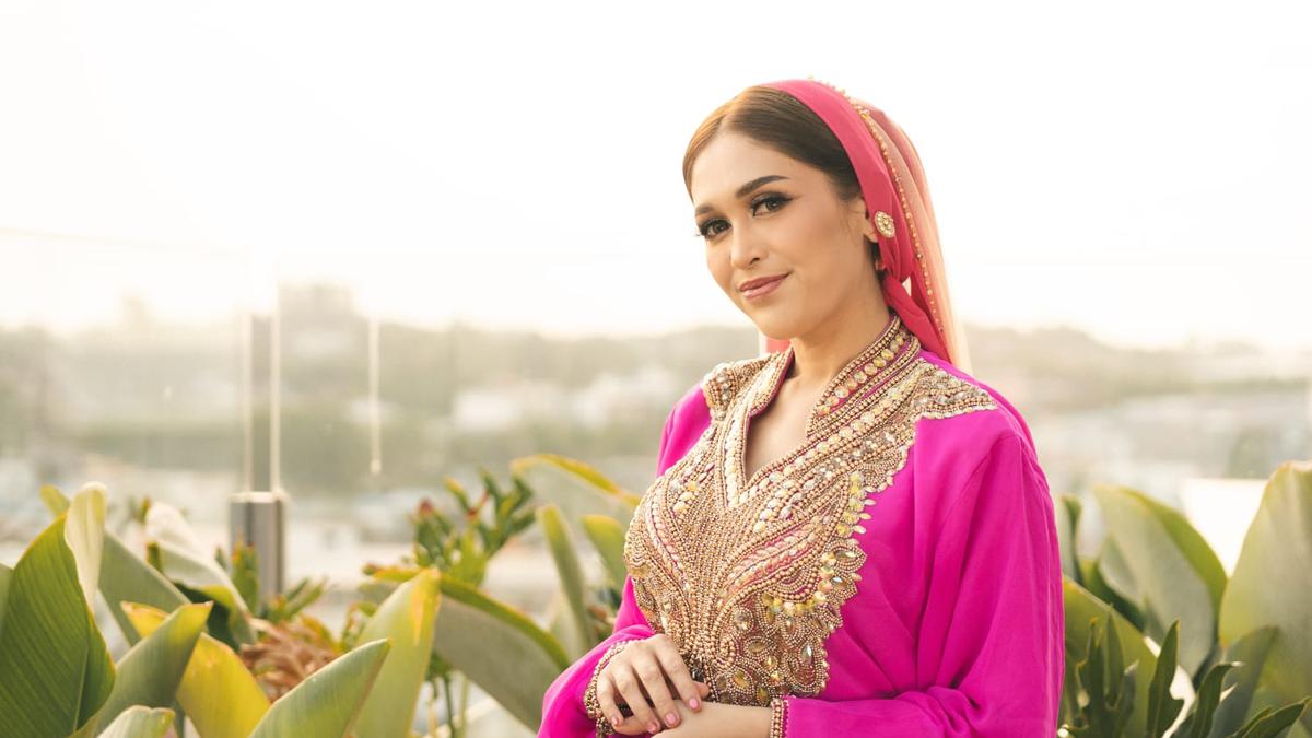 Pedangdut Givri Taj Temani Momen Lebaran Lewat Lagu Baru Hari Raya, Hadirkan Sentuhan Melayu