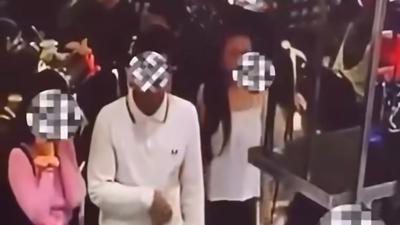 Wanita Ditendang Pria saat Antre Makanan hingga Tersungkur, Polisi Turun Tangan