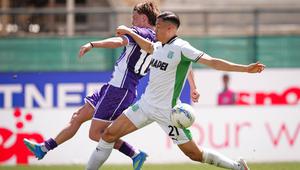 Bek Timnas Indonesia, Jay Idzes, tampil solid mengawal lini belakang Sassuolo saat bersua Fiorentina pada laga pekan ke-34 Serie A di Stadio Artemio Franchi, Florence, Minggu (26/04/2026) malam WIB. Sayangnya, bang Jay harus puas membawa Sassuolo meraih hasil imbang 0-0 kontra Fiorentina. (Massimo Paolone/LaPresse via AP)