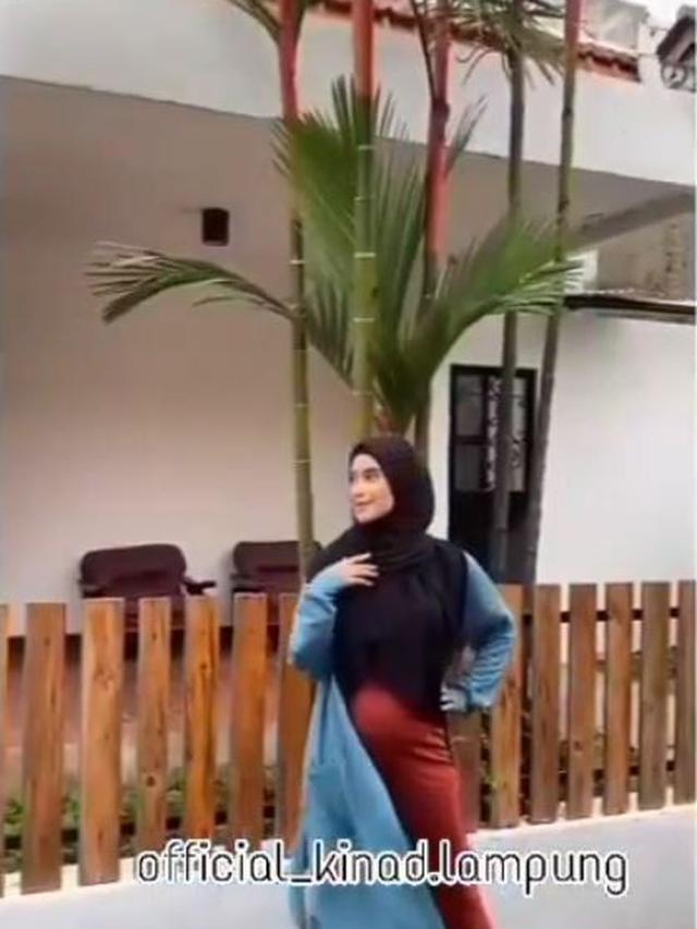 Makin Buncit Ini 5 Potret Baby Bump Nadya Mustika Rahayu Hot Liputan6 Com