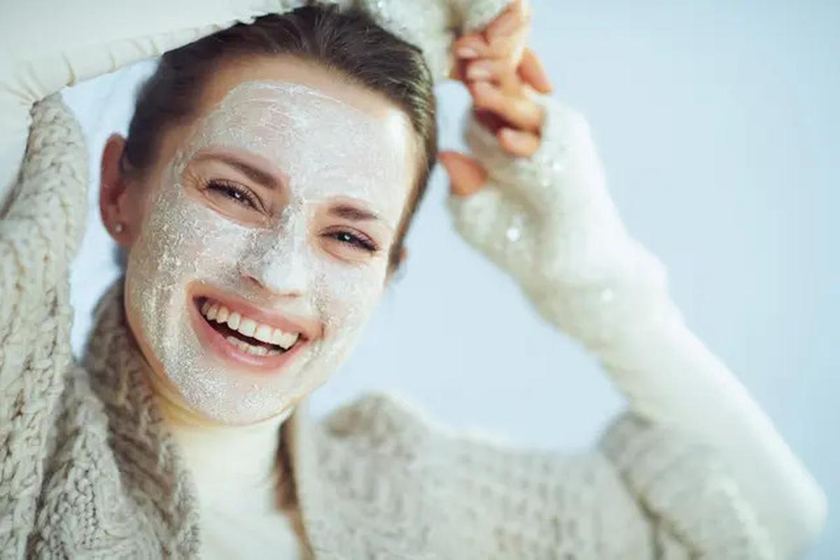 Cara Mengatasi Kulit Bruntusan dan Kusam, Terapkan Rutin Skincare Ini dan Lihat Hasilnya