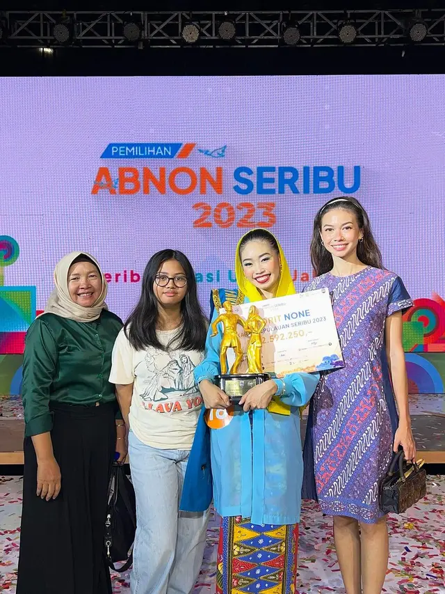 Yuki Kato dan Reina Kato