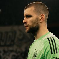 Bukan Jordi Cruyff, tapi Sosok Inilah yang Bawa Pengaruh Maarten Paes Gabung Ajax