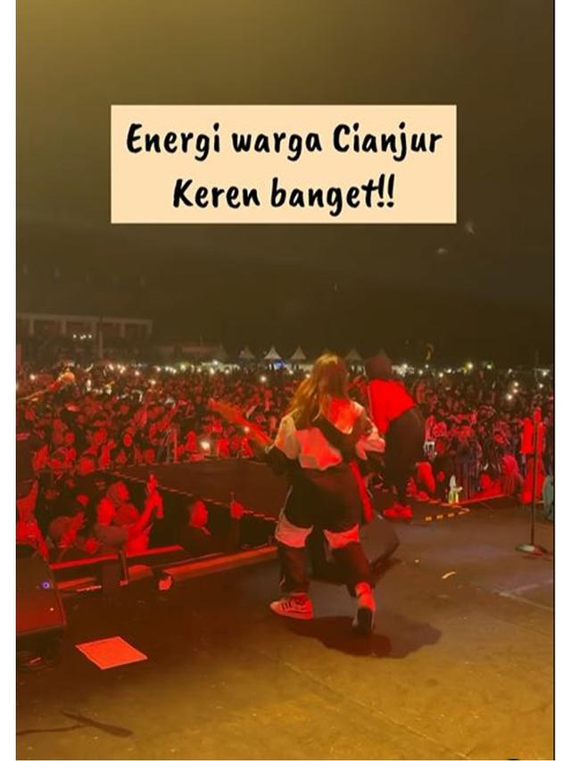 6 Momen Detik-Detik Tantri Kotak Jatuh dari Panggung Setinggi 2 Meter, Ini Kondisinya