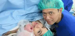 Annisa Pohan melahirkan anak kedua dengan wajah berseri (@agusyudhoyono)