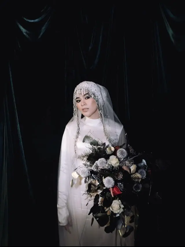 Aktris Pakai Turban